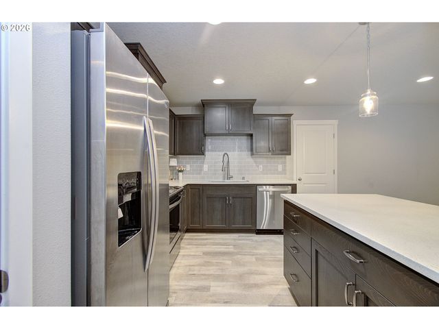 14007 Ne 7TH Ct, Vancouver, WA 98685