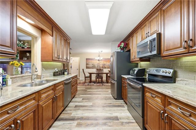 5201 31st PL SW, Naples, FL 34116