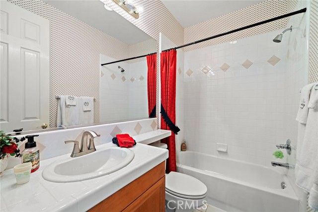 5 Rocky Mountain, Laguna Hills, CA 92679