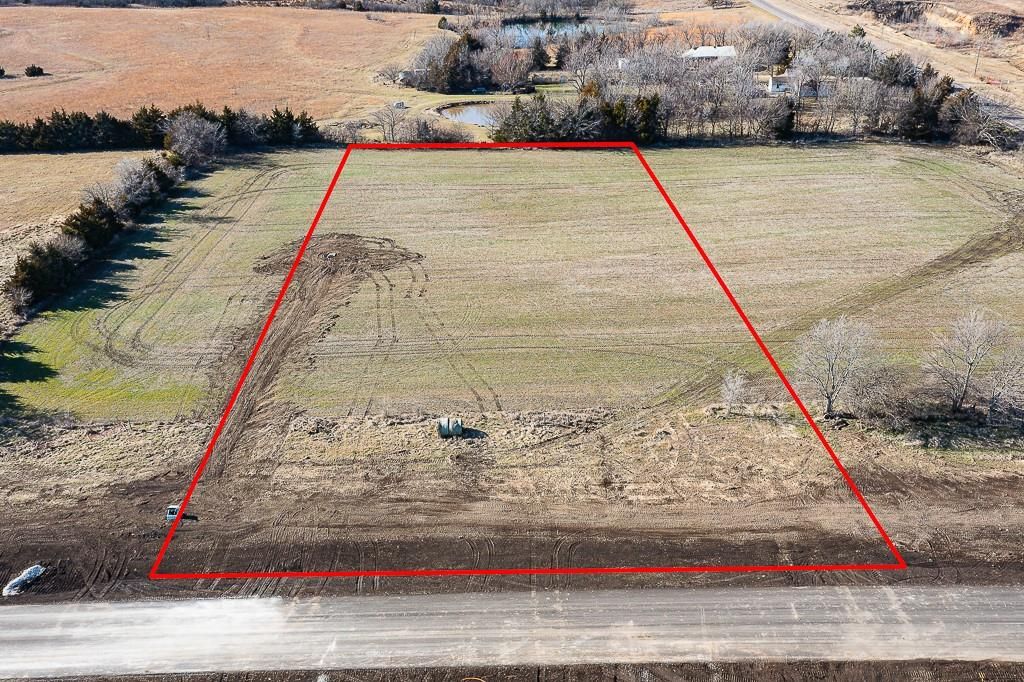 Lot 2 235th Street, Tonganoxie, KS 66086