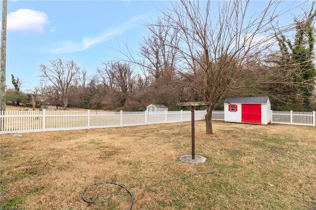 1602 Larkin Street, High Point, NC 27262