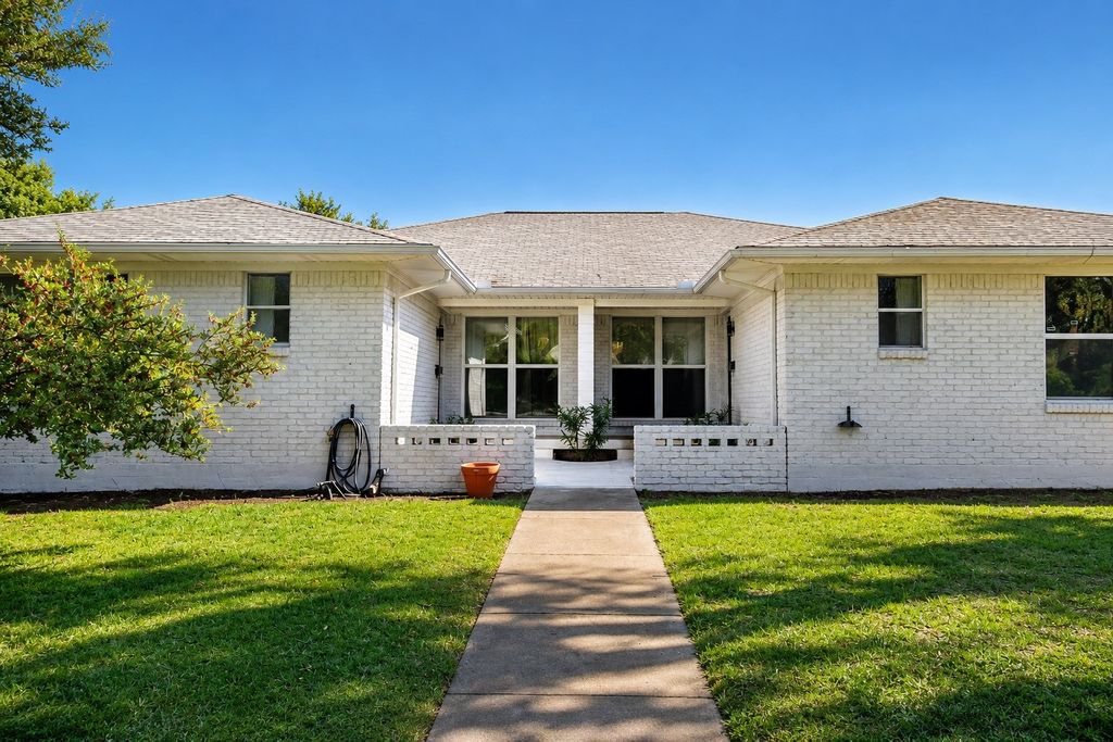 7410 Walling Lane, Dallas, TX 75231