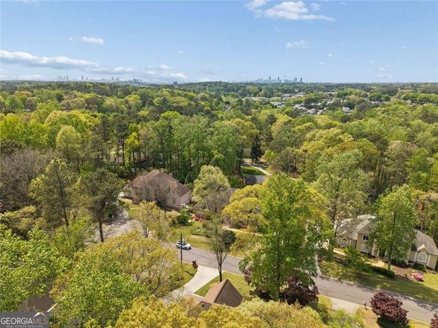 2860 Hawthorne Drive NE, Atlanta, GA 30345