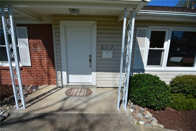 617 Breeds Hill RD, Virginia Beach, VA 23462