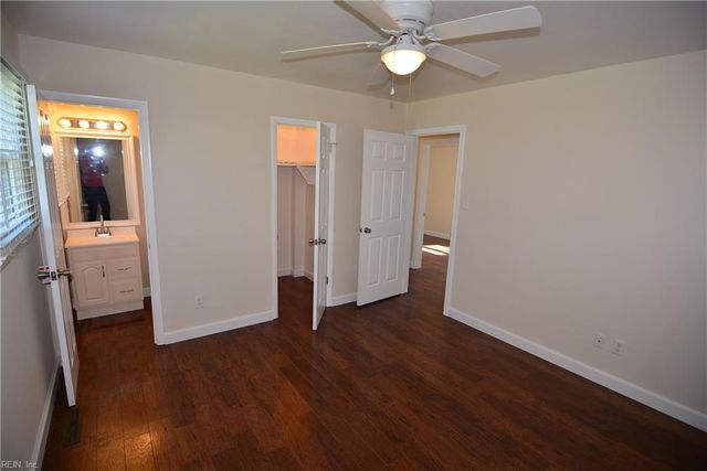 617 Breeds Hill RD, Virginia Beach, VA 23462