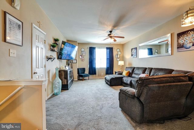 1623 BRYNNE LN, Pottstown, PA 19464