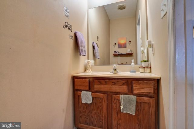 1623 BRYNNE LN, Pottstown, PA 19464