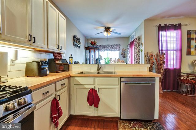 1623 BRYNNE LN, Pottstown, PA 19464