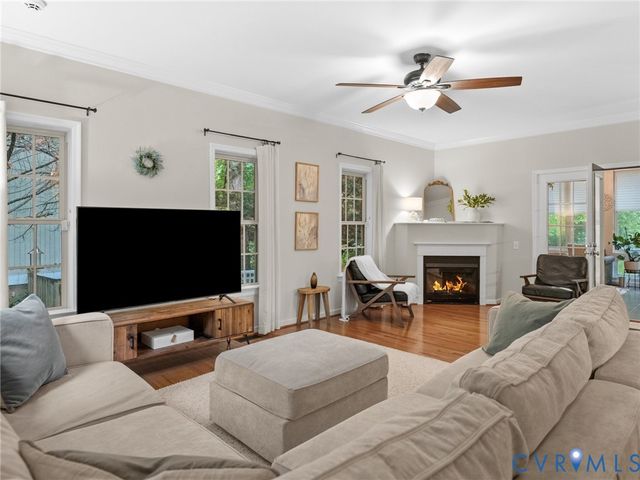 3304 Overcreek Ln, Midlothian, VA 23112