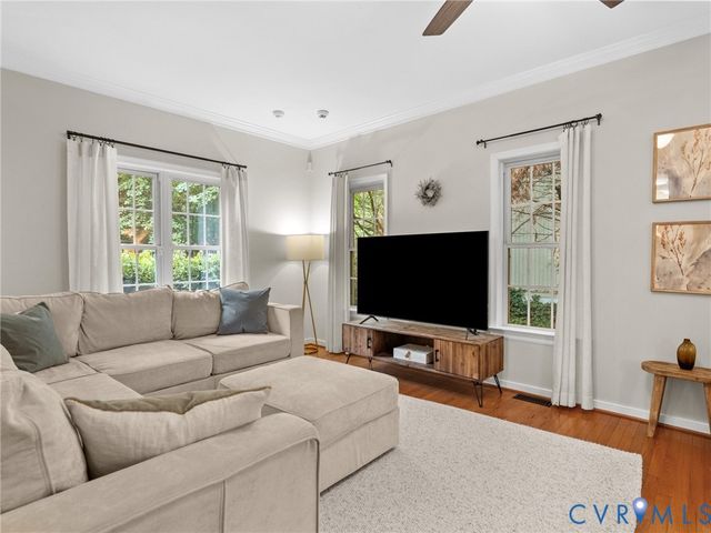 3304 Overcreek Ln, Midlothian, VA 23112