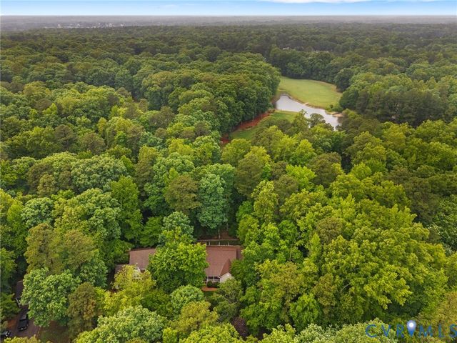 3304 Overcreek Ln, Midlothian, VA 23112