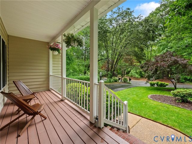 3304 Overcreek Ln, Midlothian, VA 23112