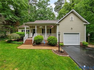 3304 Overcreek Ln, Midlothian, VA 23112