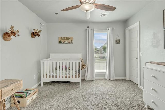 10809 Mountain Fork Drive, Yukon, OK 73099