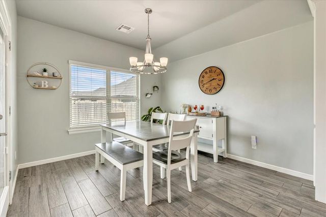 10809 Mountain Fork Drive, Yukon, OK 73099