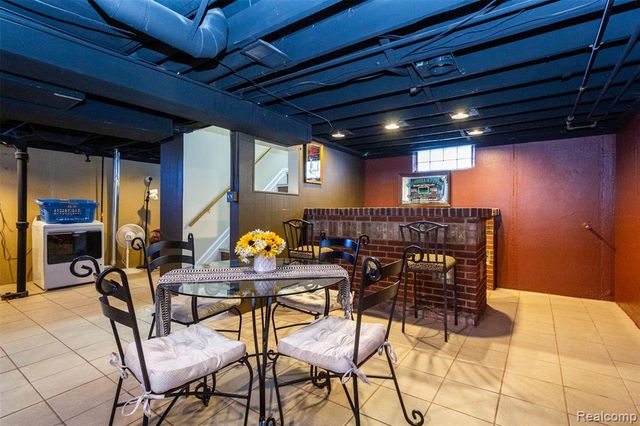 1644 Stewart Avenue, Lincoln Park, MI 48146