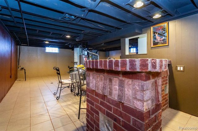 1644 Stewart Avenue, Lincoln Park, MI 48146