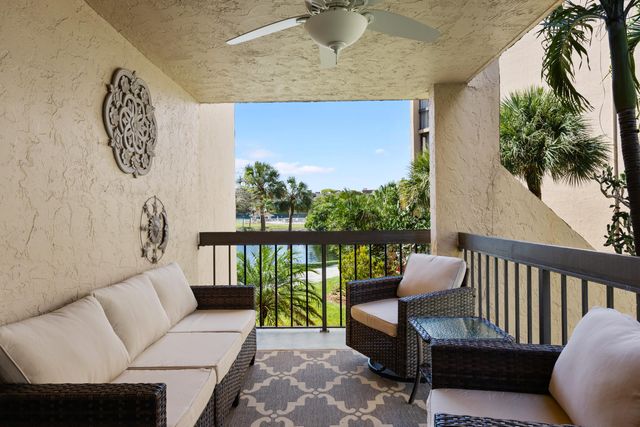 750 Egret Circle 6210, Delray Beach, FL 33444