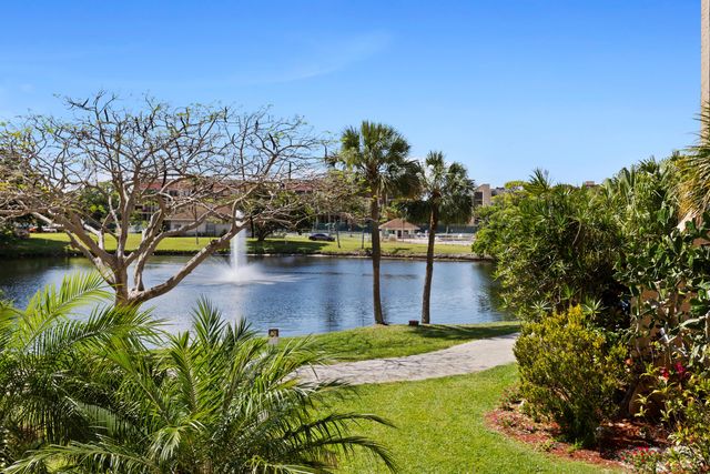 750 Egret Circle 6210, Delray Beach, FL 33444