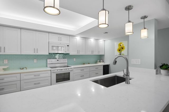 750 Egret Circle 6210, Delray Beach, FL 33444