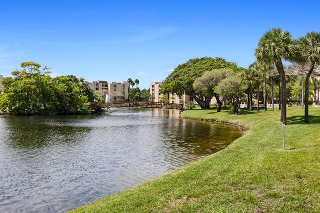 750 Egret Circle 6210, Delray Beach, FL 33444