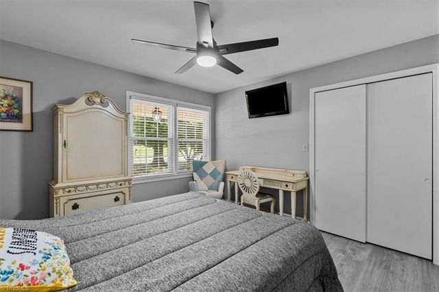 5961 Cottonwood Lane, Clemmons, NC 27103