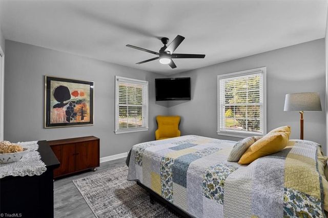 5961 Cottonwood Lane, Clemmons, NC 27103