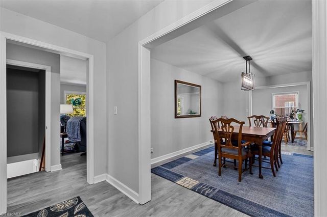 5961 Cottonwood Lane, Clemmons, NC 27103