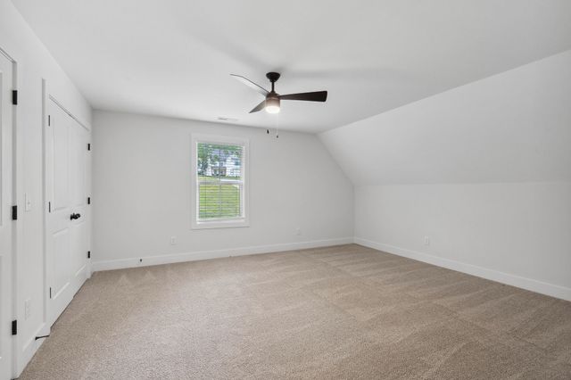 962 Belmont Rd, Clarksville, TN 37040