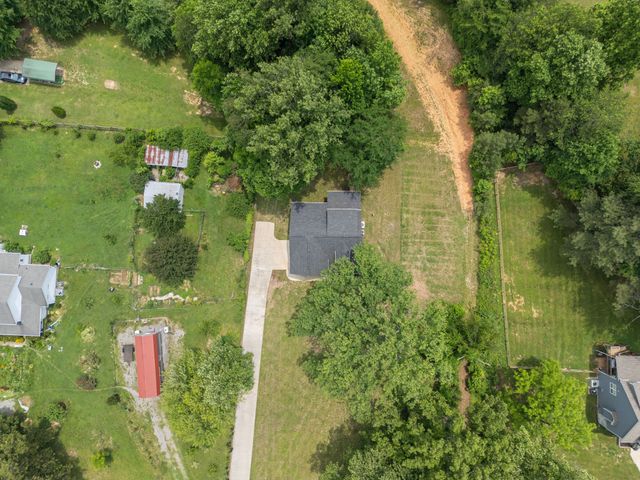 962 Belmont Rd, Clarksville, TN 37040
