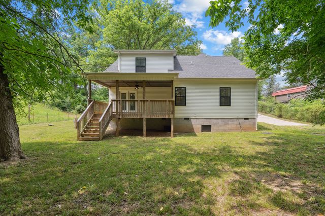 962 Belmont Rd, Clarksville, TN 37040