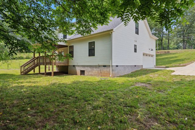 962 Belmont Rd, Clarksville, TN 37040