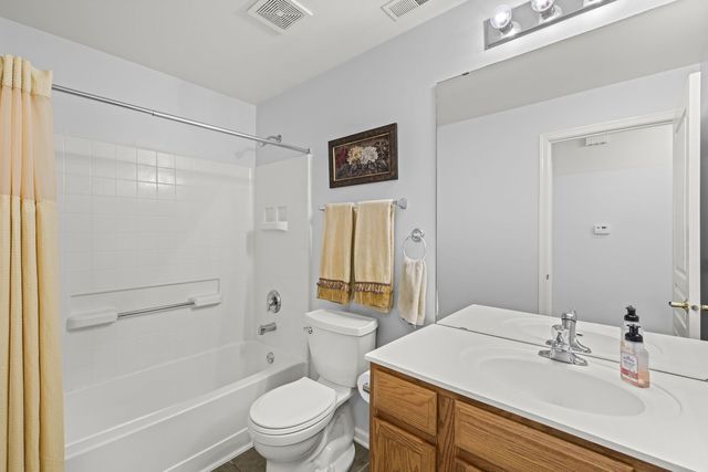 13952 Palisades Avenue, Huntley, IL 60142
