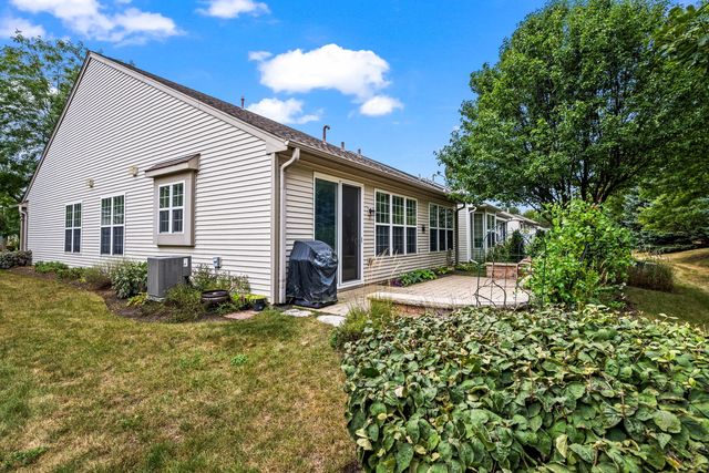 13952 Palisades Avenue, Huntley, IL 60142