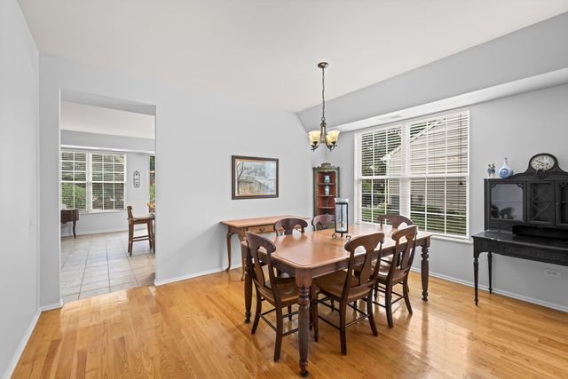 13952 Palisades Avenue, Huntley, IL 60142
