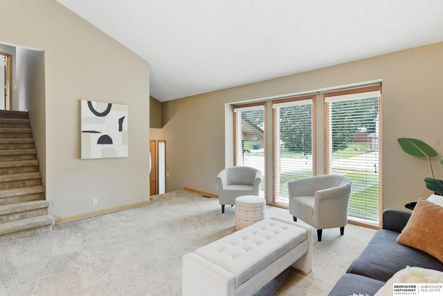 12826 Crown Point Avenue, Omaha, NE 68164