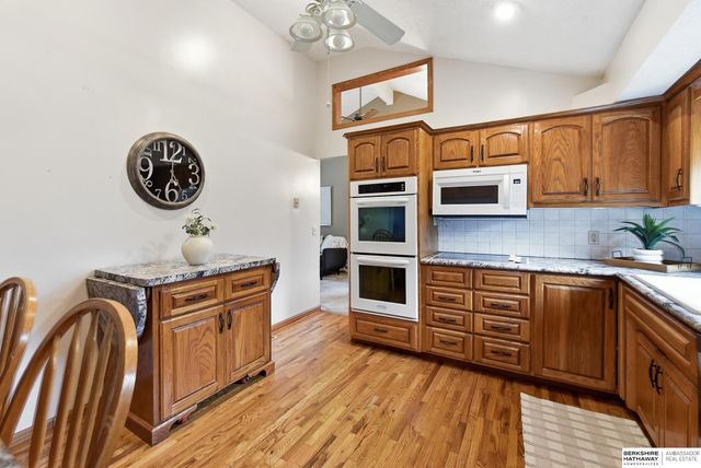 12826 Crown Point Avenue, Omaha, NE 68164