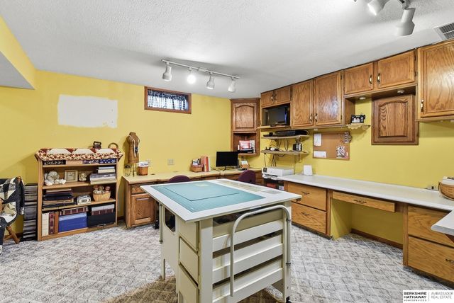 12826 Crown Point Avenue, Omaha, NE 68164