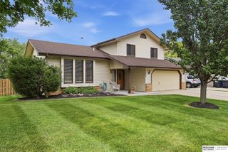 12826 Crown Point Avenue, Omaha, NE 68164