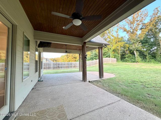46 Fairview Trail, Byhalia, MS 38611
