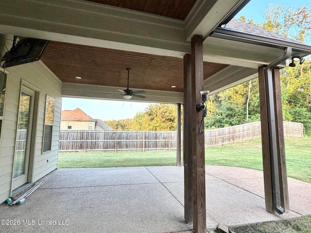 46 Fairview Trail, Byhalia, MS 38611
