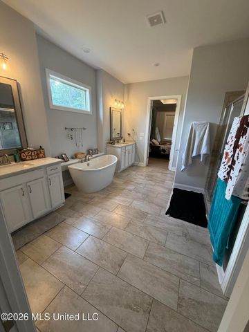 46 Fairview Trail, Byhalia, MS 38611