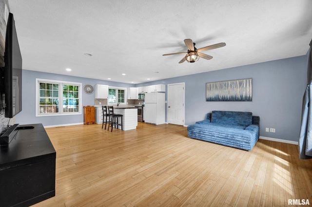 4502 E TERRACE Drive, Chillicothe, IL 61523