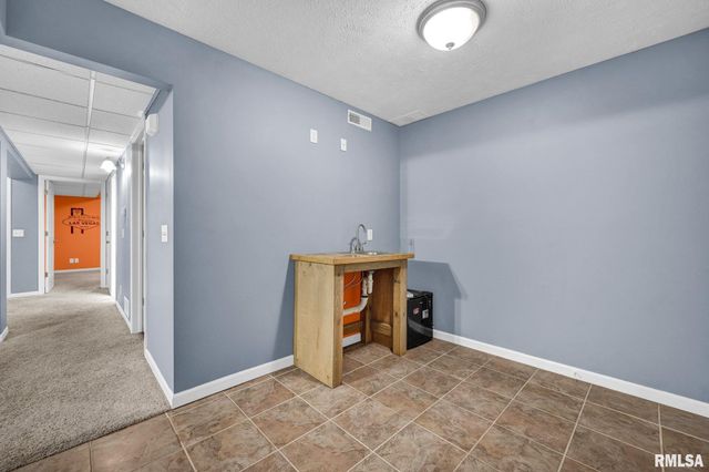 4502 E TERRACE Drive, Chillicothe, IL 61523