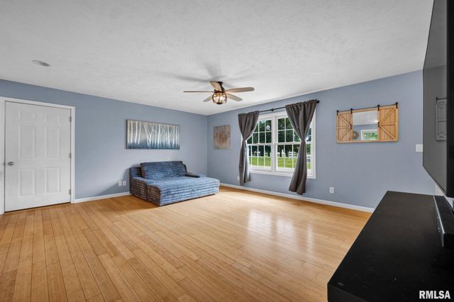 4502 E TERRACE Drive, Chillicothe, IL 61523