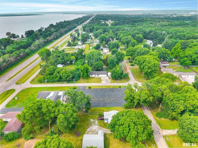 4502 E TERRACE Drive, Chillicothe, IL 61523