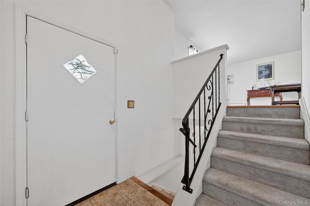31 Monarch Drive, Newburgh, NY 12550