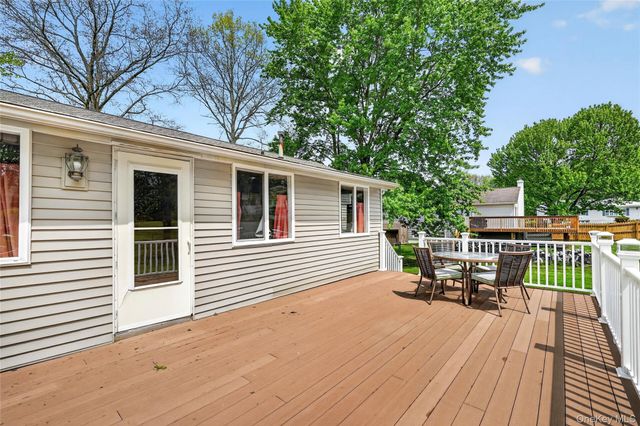 31 Monarch Drive, Newburgh, NY 12550