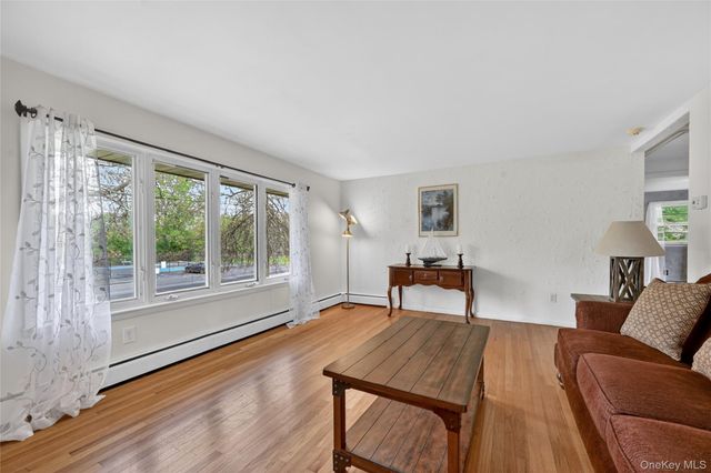 31 Monarch Drive, Newburgh, NY 12550