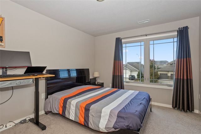 2355 SE Riverbirch Lane, Waukee, IA 50263